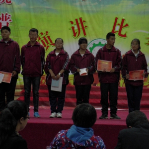 卓资职业中学开展第18届推普周系列宣传活动